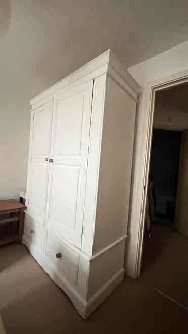 Clean and neat room fully furnished