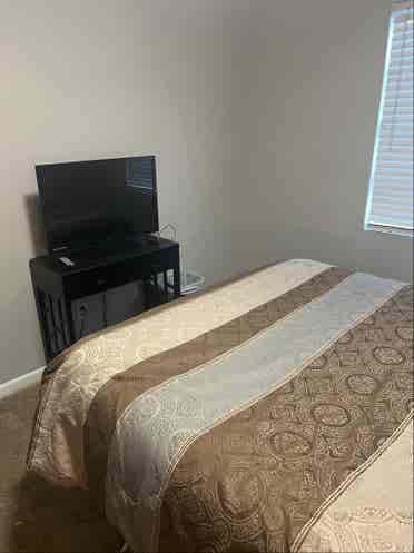 Room for rent in College Park.