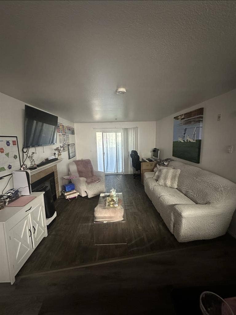 Apt with 3 rooms