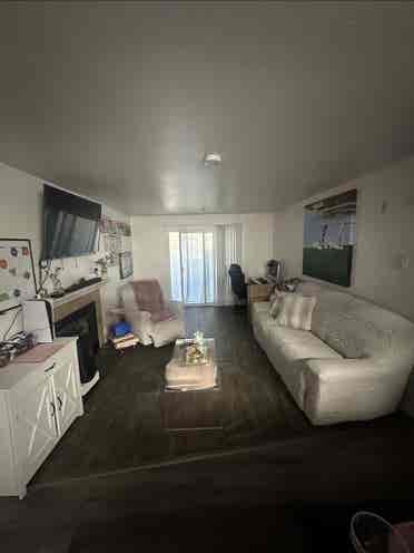 Apt with 3 rooms