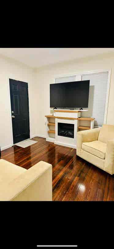 Looking for a roommate