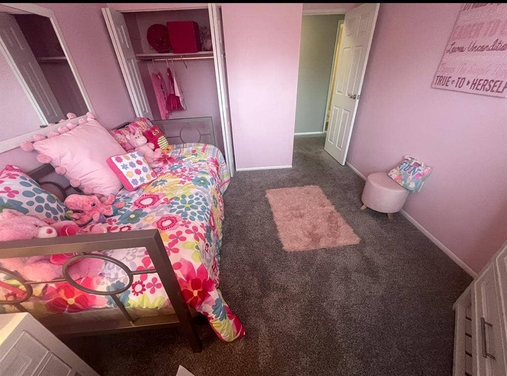 Renewing lease looking 4 new roomie
