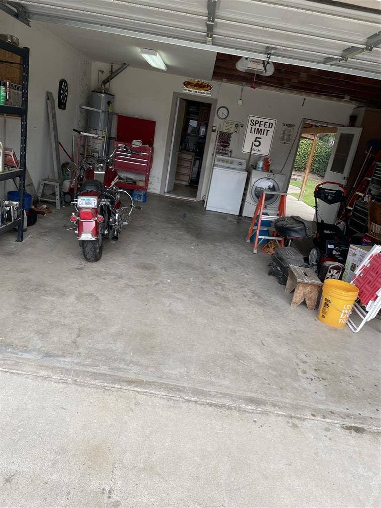 Room for Rent Visalia $