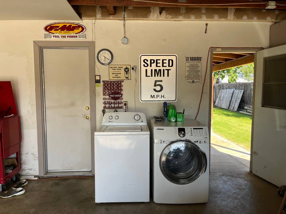 Room for Rent Visalia $
