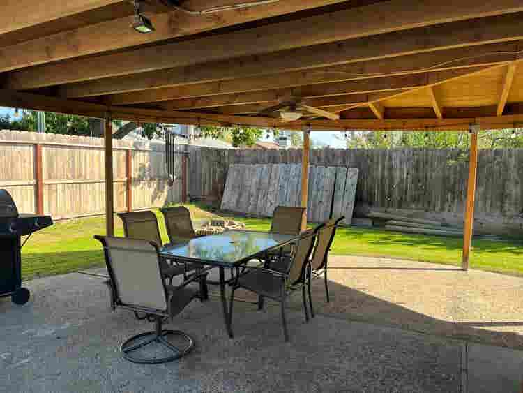 Room for Rent Visalia $