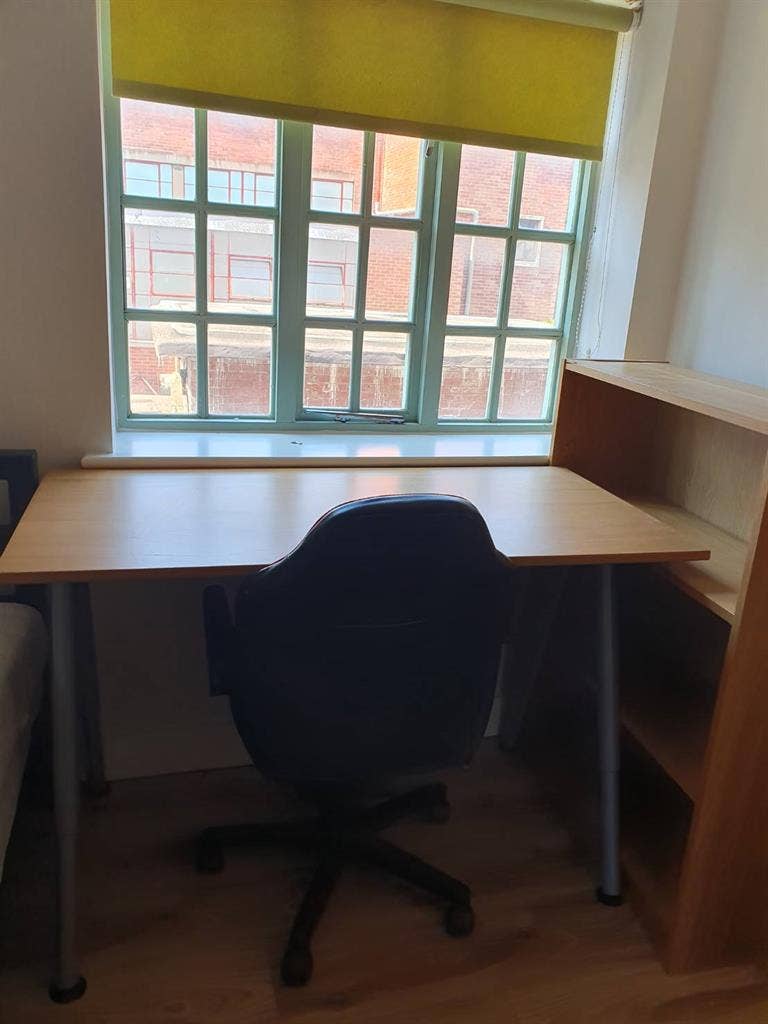Looking for flatmate this 1 July
