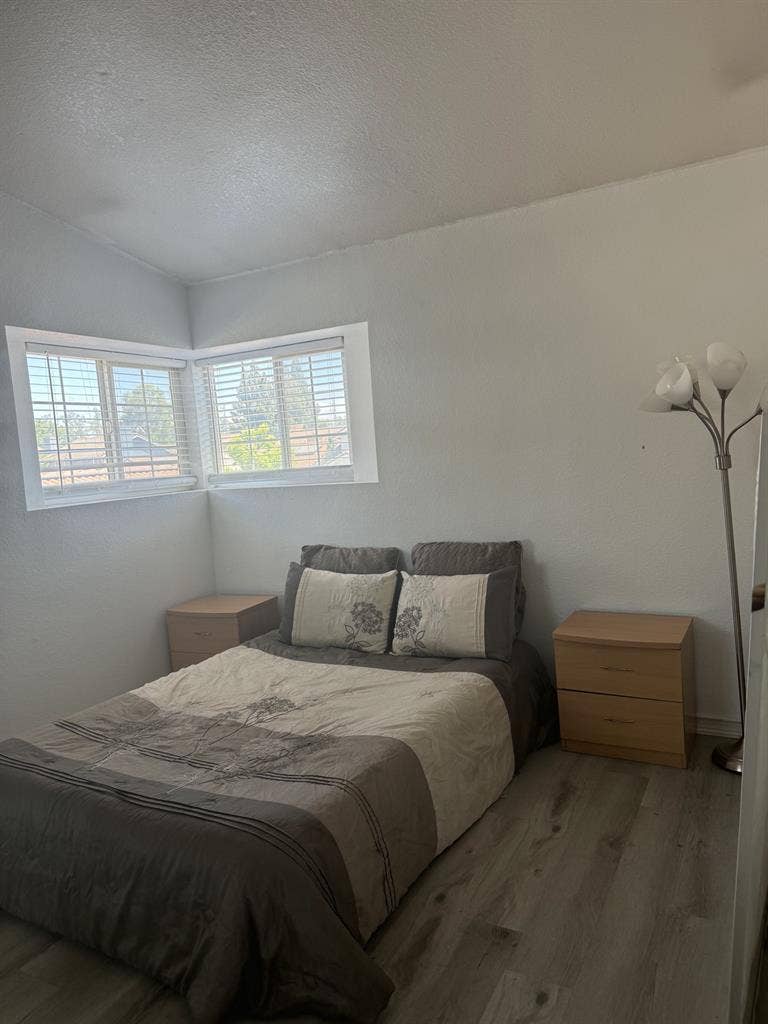 I have a room for rent $ a month