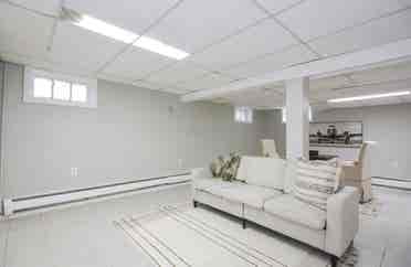 Bright & Spacious & Modern