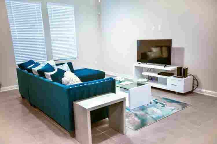 Guest bedroom in townhome!