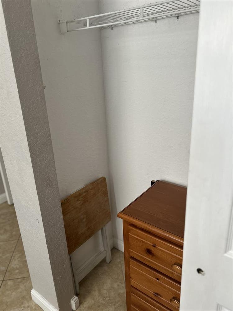 Room for rent in West Palm Beach