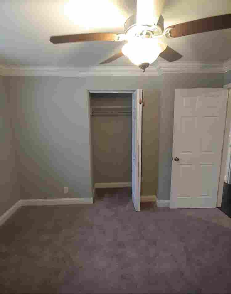 Looking for new roommate!