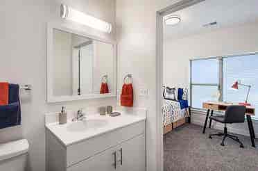 STUDENT SUMMER HOUSING !!!!