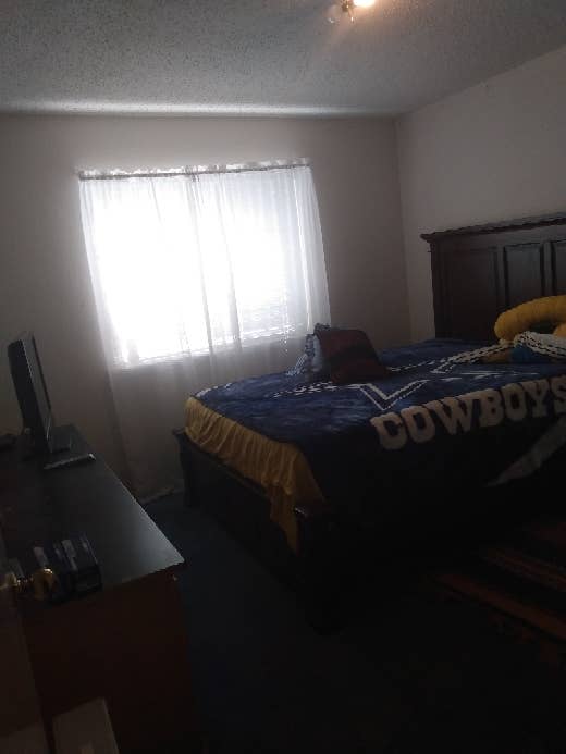 Private room for rent