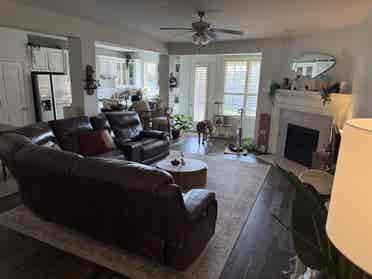 Master Bed/bath and office space