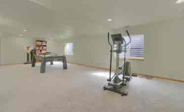 Looking for someone to rent a room