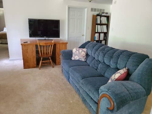 Entire Furnished Level of Condo