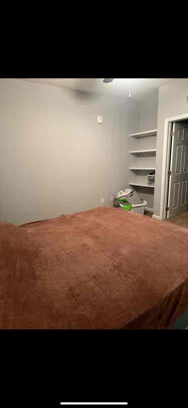 RENTING ROOM(ready for move in)