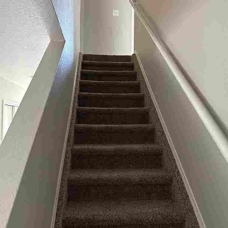 Cozy room for rent! $ +/ utility