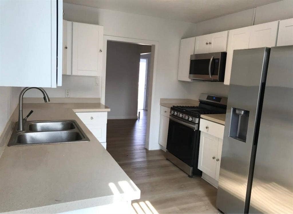 Furnished Room close to SDSU