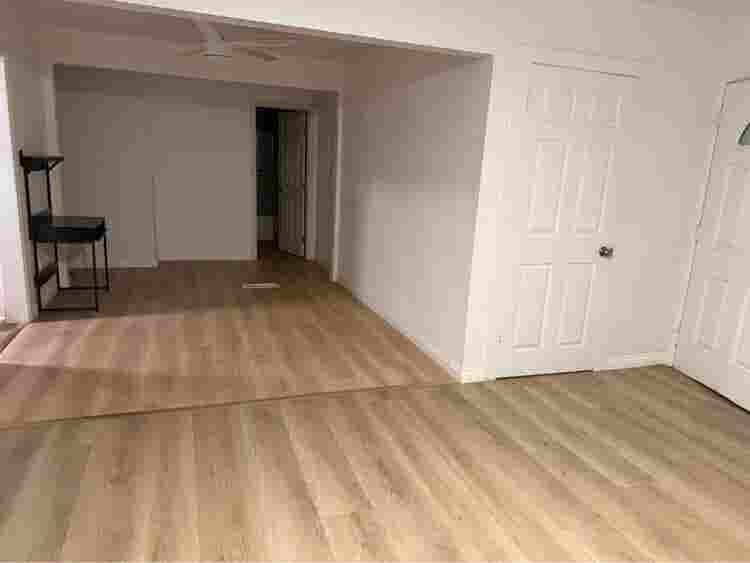 Furnished Room
For Rent avail