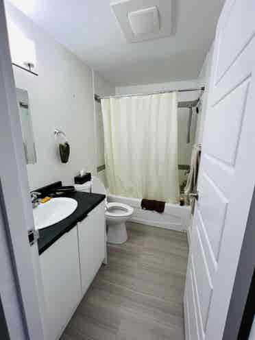 Looking for female roommate