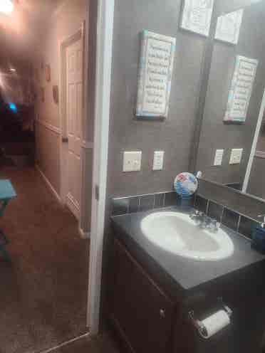 #1 Spare room for rent Lawrencevill