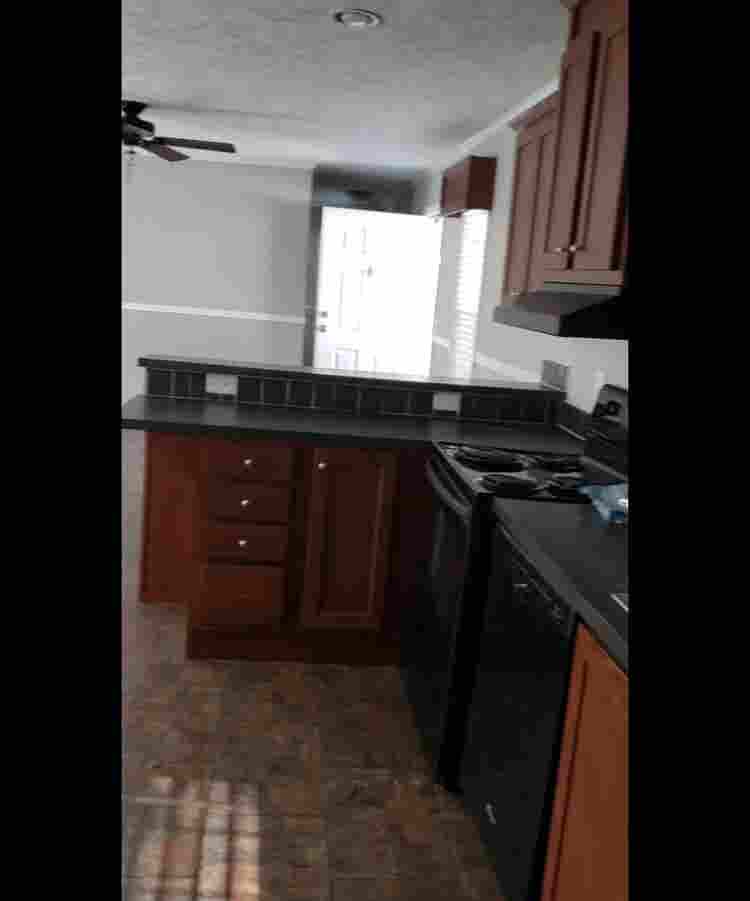 #1 Spare room for rent Lawrencevill
