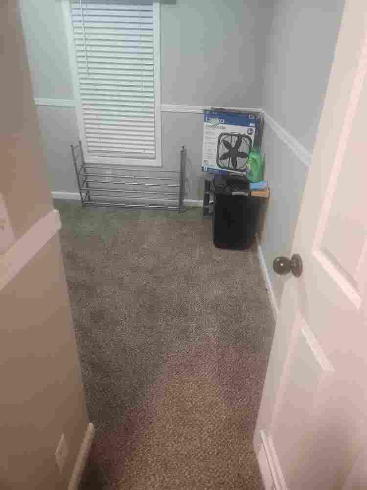 #1 Spare room for rent Lawrencevill