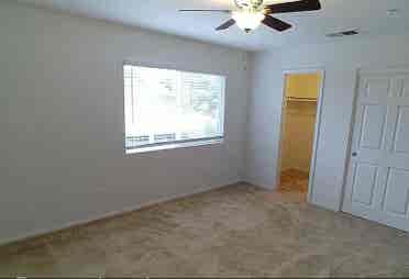 Private room w/ private 
bathroom!