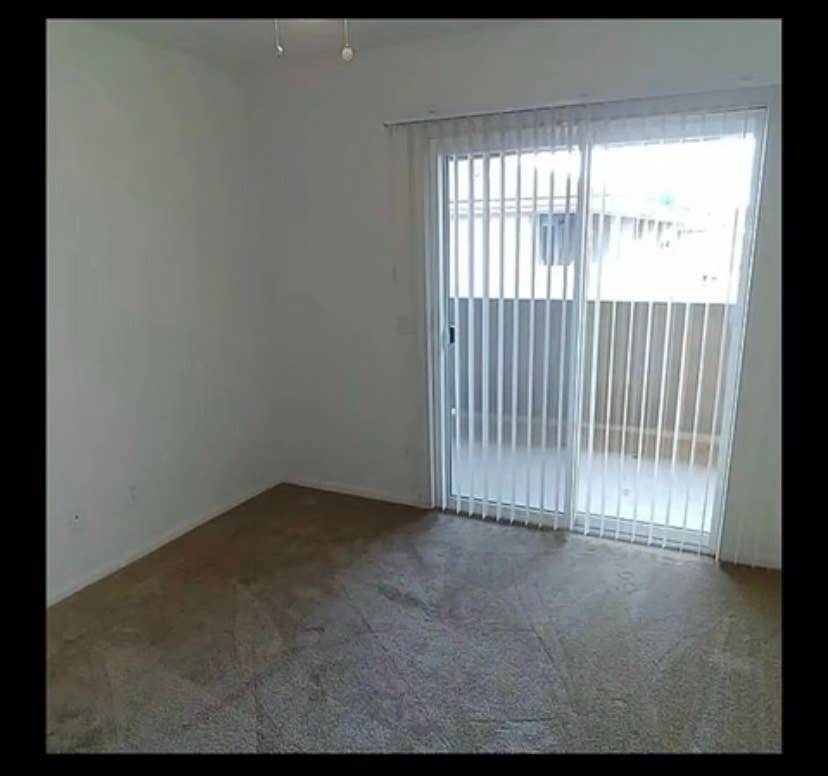 Private room w/ shared bathroom!