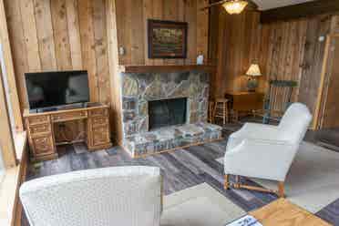 Lake Lanier Furnished Condos