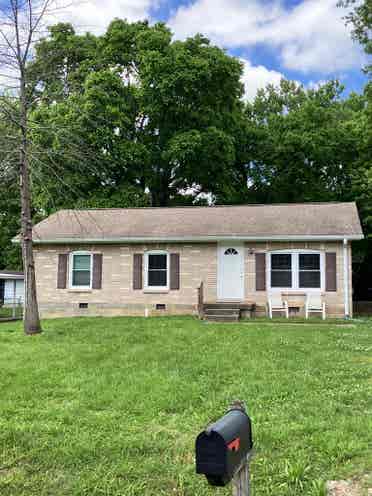 Room for Rent in House to MALE only