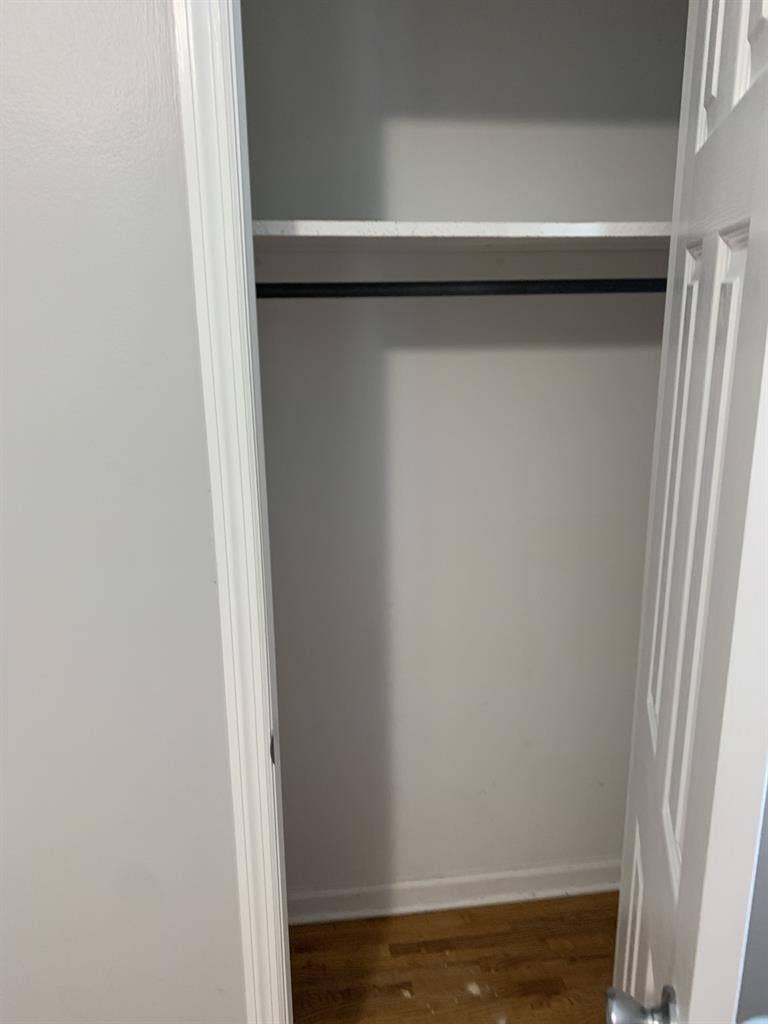 Room for Rent in House to MALE only