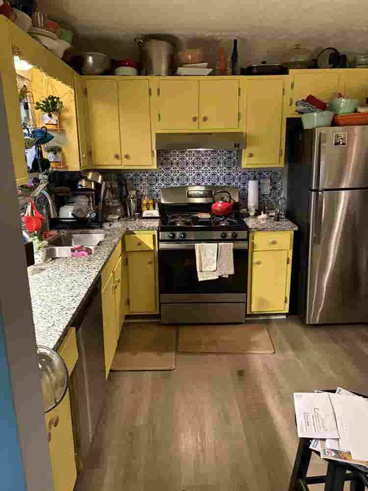 Room in beautiful Decatur home,