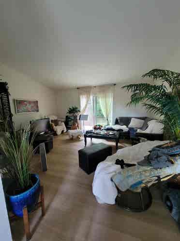 Central Room available!!