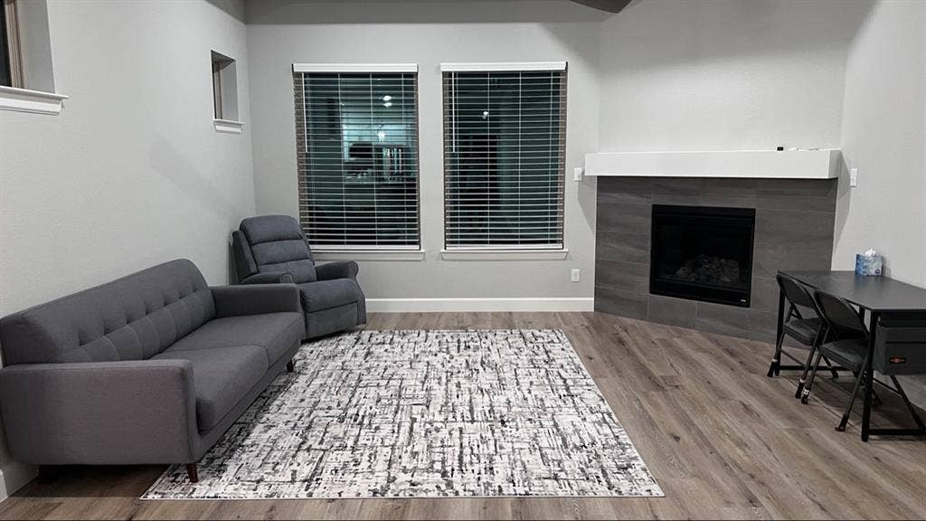 Room Available in Arlington-Female
