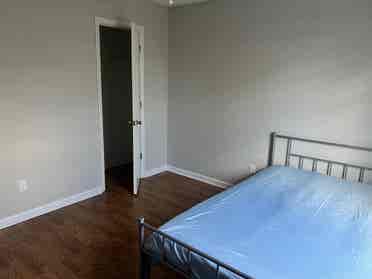 Room in Hinesville