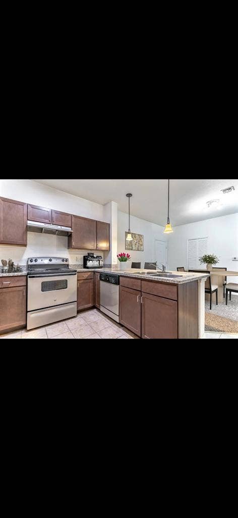 Master Bedroom in Downtown Orlando