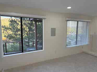 Panorama Heights, Newly Renovated