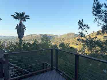 Panorama Heights, Newly Renovated