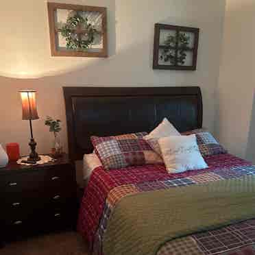 Fully furnished room for rent