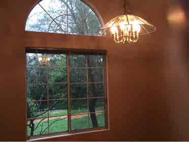 Need 4 roommates for 4 bd house