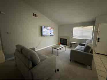 Room Available in Lancaster