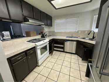 Room Available in Lancaster