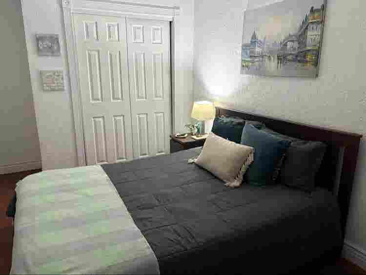 Room for Rent in Pompano Beach, FL