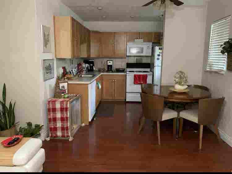 Room for Rent in Pompano Beach, FL