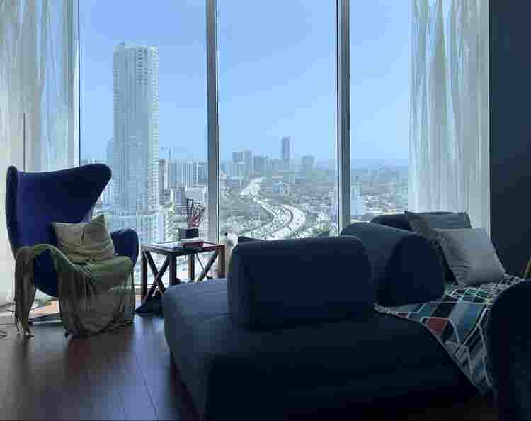 Private room w/bath Downtown Miami