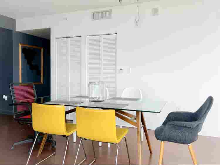 Private room w/bath Downtown Miami
