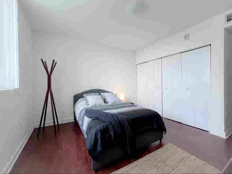 Private room w/bath Downtown Miami