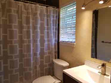 Bedroom for Rent – Prime Location!